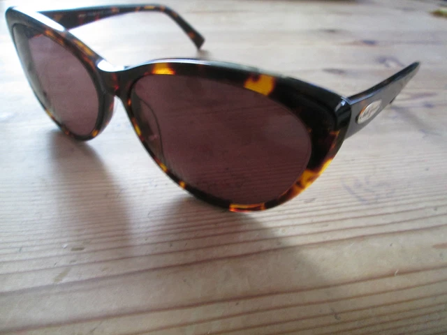 Luli Fama brown tortoiseshell cat's eye glasses / sunglasses frames. Eye Candy.