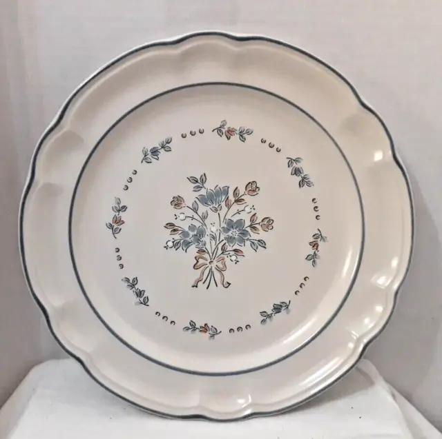 4 Cordella Collection Stoneware Bluet Hand Decorated Nos 10 3/4" Dinner Plates
