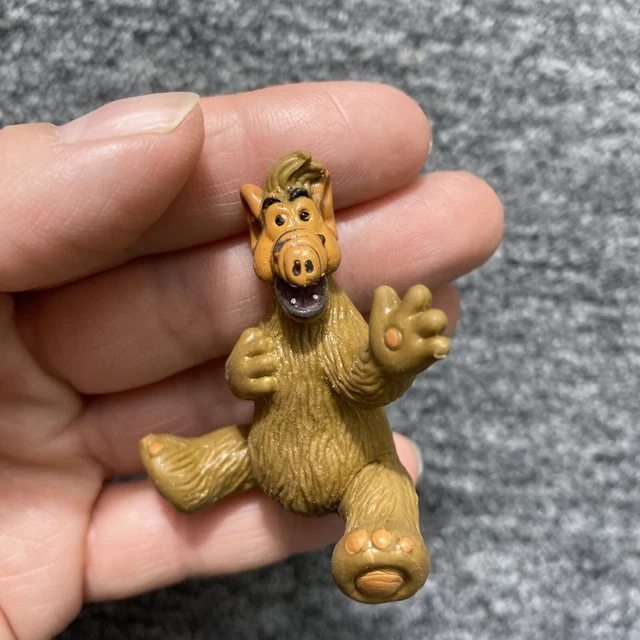 Vtg 80s Russ Alf TV Show Alien Cake Topper Figure Figurine Sitting