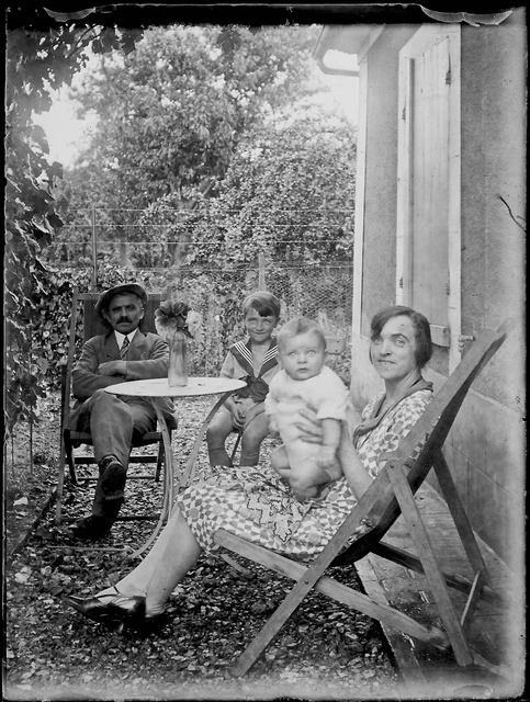 Plaque verre photo ancienne négatif noir et blanc 9x12 cm famille glass plate