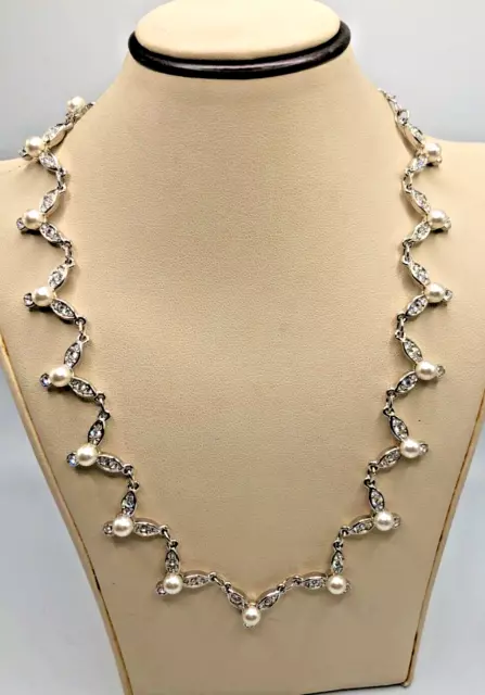 Vintage V-Link Faux Pearl Swarovski Choker Necklace