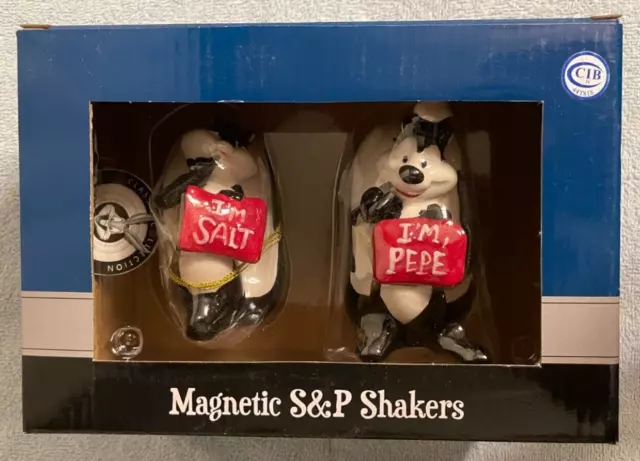 Looney Tunes I'm Pepe Le Pew & I'm Salt Penelope Salt and Pepper Shakers - NIB