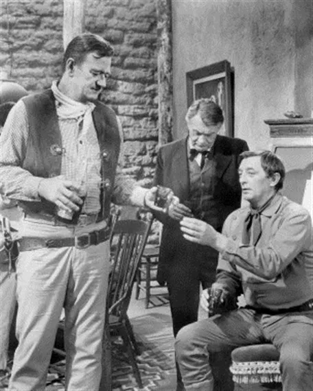 John Wayne, Robert Mitchum, Paul Fix El Dora 8X10 Photo