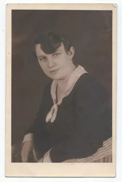 BP308 Carte Photo vintage card RPPC Femme mode fashion portrait