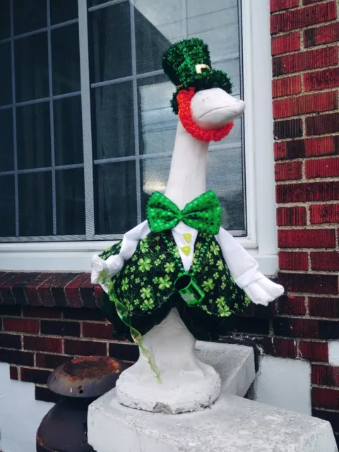 GOOSE CLOTHES 4 Lawn Geese St. Patricks Day Leprecaun 24 In Comb