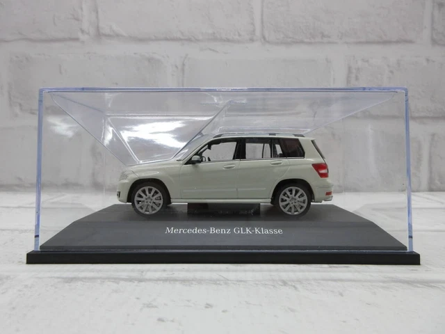 Mercedes-Benz 230 (W123) 230 E (136 Hp - Foto 7