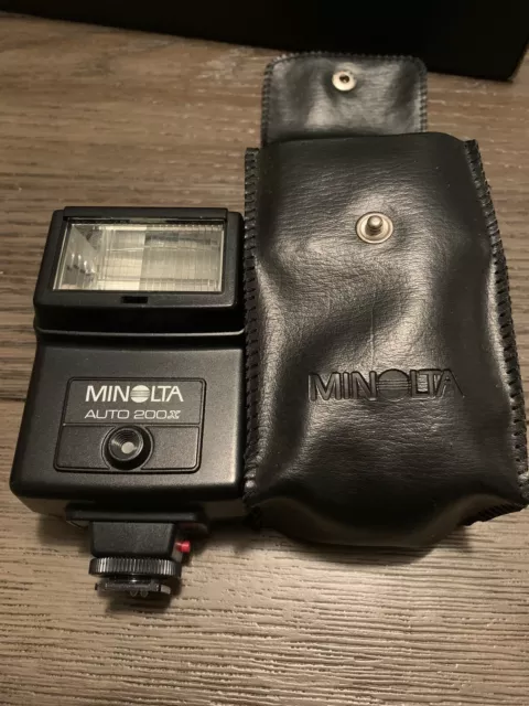 Minolta Auto Camera Electroflash 200X Shoe Mount Flash