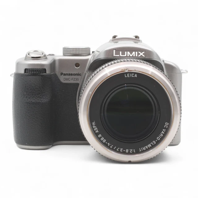 Panasonic Lumix DMC-FZ30 Bridge 8MP Avec Optique Leica - Écran HS, Vendu Pour Pièces