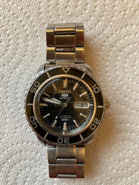 VINTAGE SEIKO 5 Sports Automatic 7S36 04NO Stainless Steel Divers