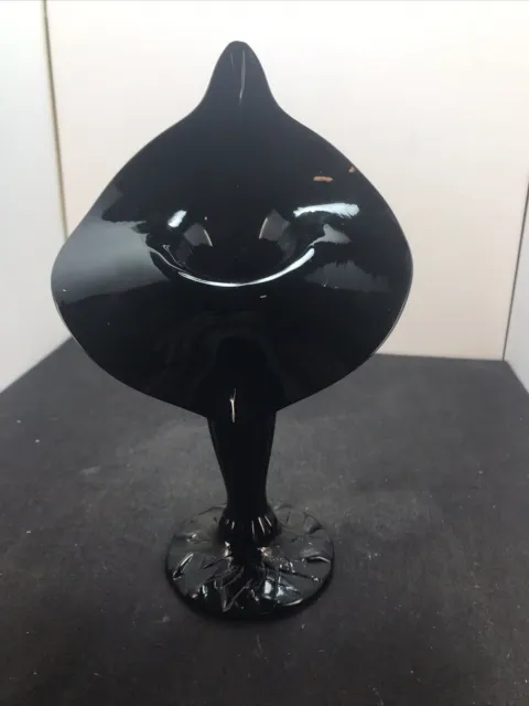 Vtg Black Amethyst Art Glass Hand Blown Lily Shaped Jack In The Pulpit Vase 9” T