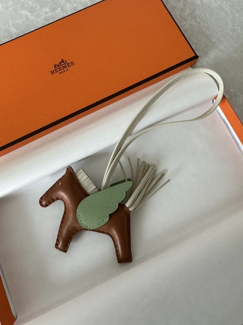 BNIB Hermes Pegase Rodeo PM Bag Charm Gold / Craie / Vert Criquet