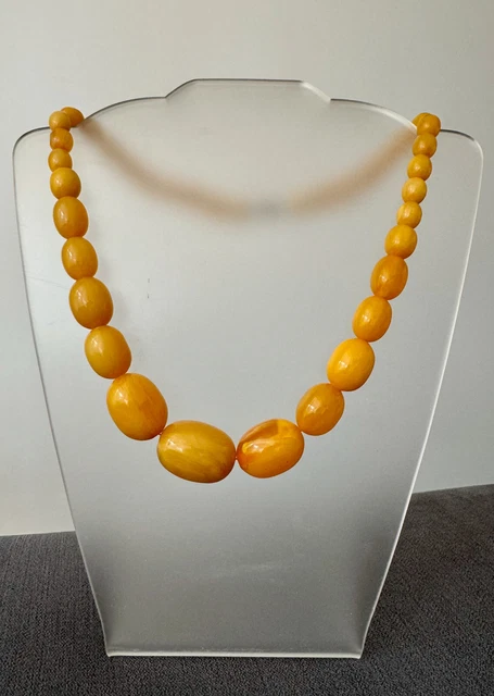 Ancien Collier En Ambre Naturel - Pierre Brute Jaune-orange, 72 Grammes, Occasion En Bon état