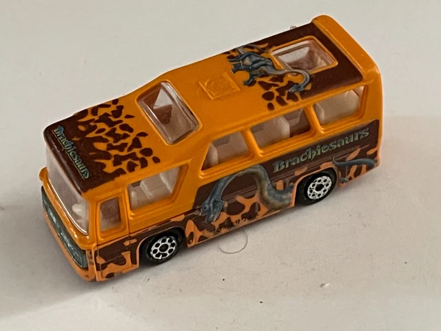 FOURGON CINERG MAJORETTE Majopub EUR 14,00 - FR