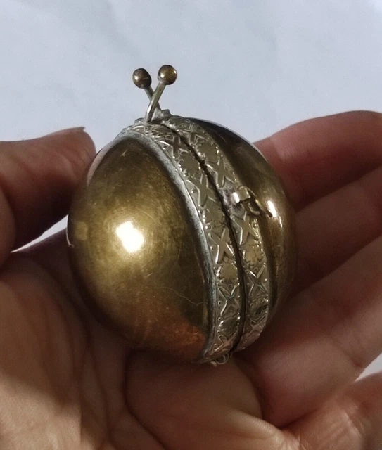 Broche Vintage Moderniste En Métal Argenté - Forme Spirale Avec Boules, Bijou Rétro Occasion