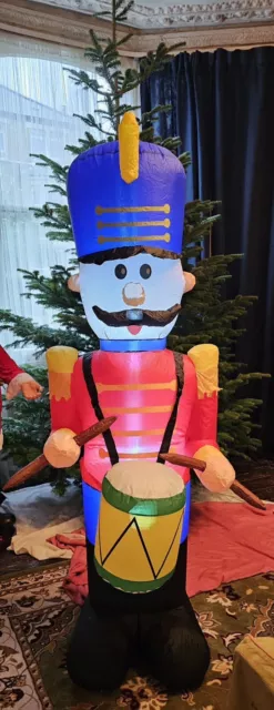 Inflatable Outdoor Christmas Nutcracker Decoration
