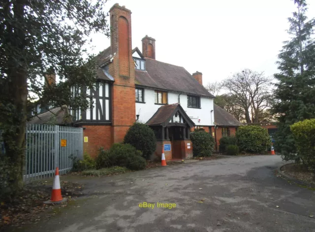 Photo 12x8 Kingsbury Manor in Roe Green Park Kenton Now a school, this was c2014