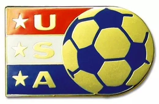 USA soccer crest enamel United States football pin badge