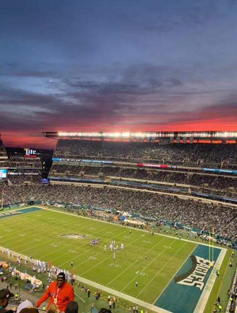 2  Eagles Vs. Cardinals Tickets ! Sec. 230 Row 11 ! Not Nosebleeds!