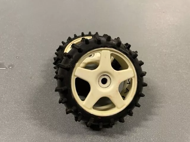 r/c Kyosho burns tires buggy off-road vintage - Turbo burns wheels