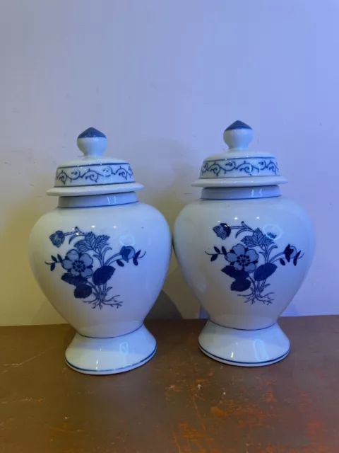 vintage Pair of Chinese blue & white superb ginger tea jar Marked made in china