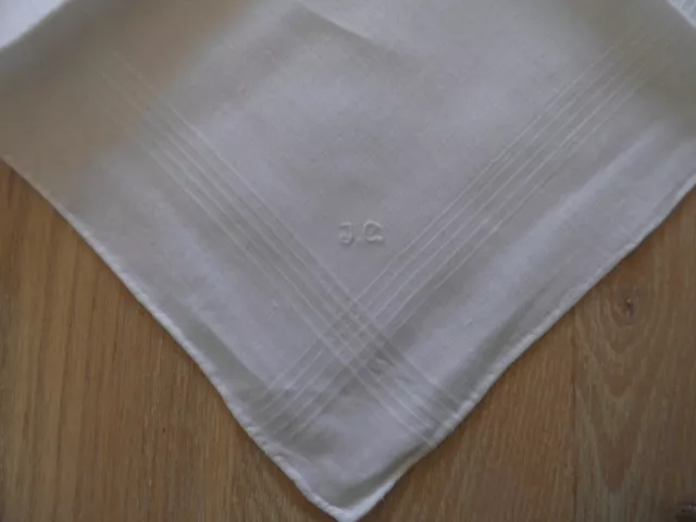 antikes Batist-Taschentuch, weiß mit Monogramm "J.C:" , neu