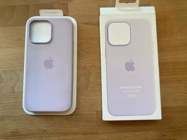 Genuine Apple iPhone 14 Pro Max Silicone Case with MagSafe -lilac