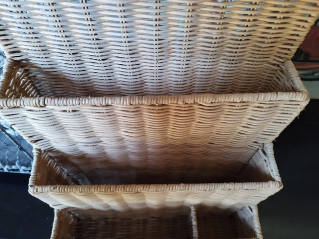 Serviette de table ou porte-lettre raisins argentés | Méditerranée du milieu du siècle - France