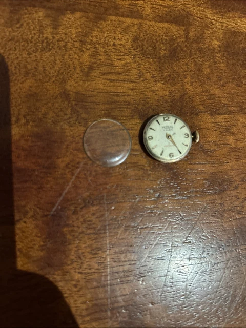 Montre De Poche Mécanique MONVIS Plaquée Or - Cadran Ivoire, 17 Rubis, Vintage Des Années 60