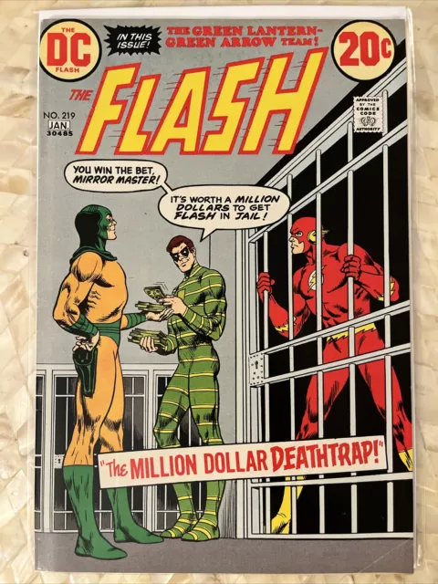 The Flash #219 Neal Adams Art 1972 DC Comics Green Arrow Lantern Denny O’Neil