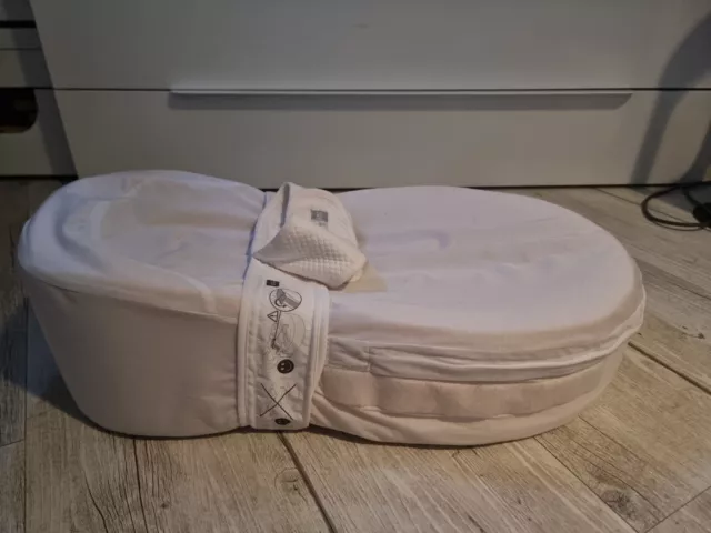 cocoona baby matelas nourisson avec ceinture Utilisé 5 mois . Très bonne état