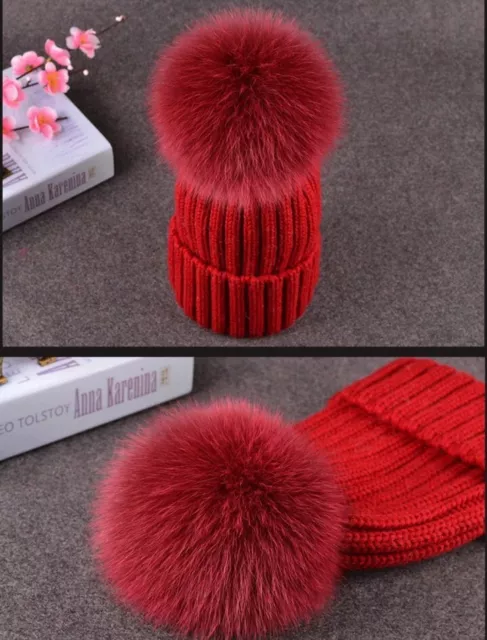 Cappello Di Lana Rosso Con Pom Pom Pelliccia naturale Di Volpe Al 100%