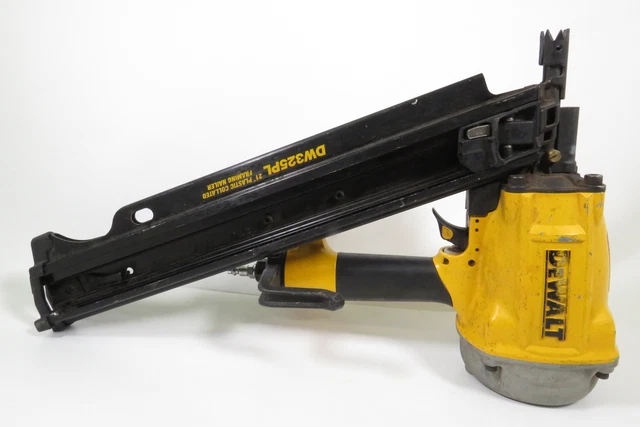 DeWalt DW325PL Pneumatic 21 Degree Framing Nailer