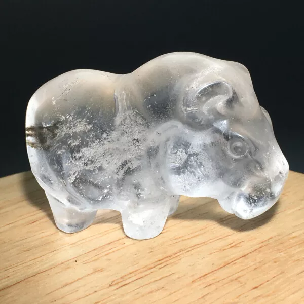 45g Natural Crystal.CLEAR QUARTZ.Hand-carved.Exquisite hippopotamus statues A26