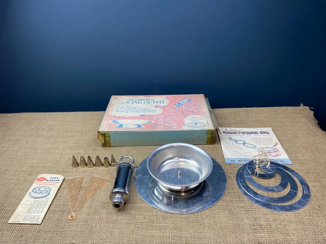 Kit Decorazione Vintage Nutbrown Lusso Torta Icing Oufit Scatola