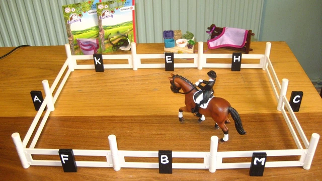 SCHLEICH DRESSAGE HORSE Arena Rider NEW Saddle Bridle Blanket