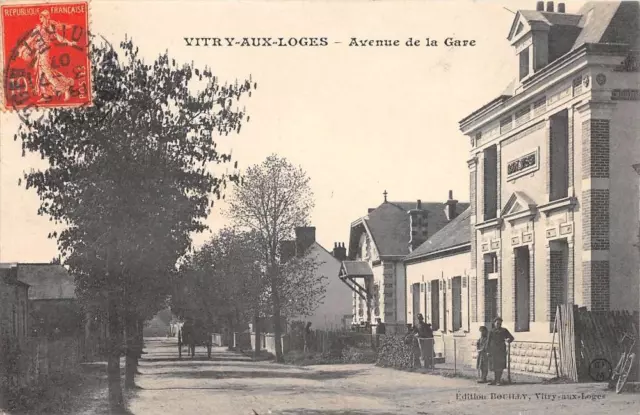Cpa 45 Vitry Aux Loges Avenue De La Gare