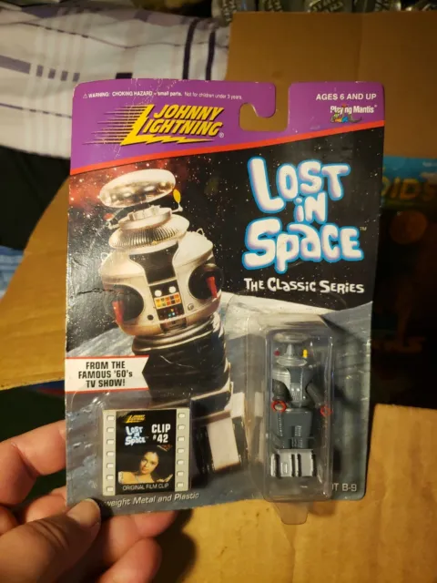 Johnny Lightning Lost In Space The Classic Series Robot B-9 Clip #42