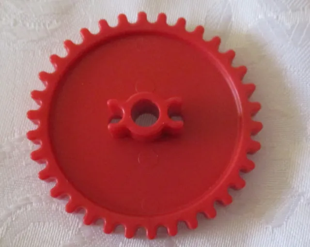 K'NEX Crown Gear Medium RED - KNEX - 55mm diameter with 34 teeth - 1 Pieces