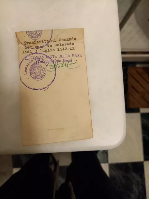1942 trasferito in Belgrado 1 luglio -firma /timbro del comandante della base