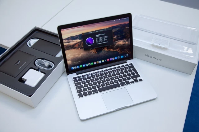 Apple MacBook Pro 13" 3.1GHz 3.4GHz 16GB RAM 2015 1.5GB VRAM 2TB/1TB SSD