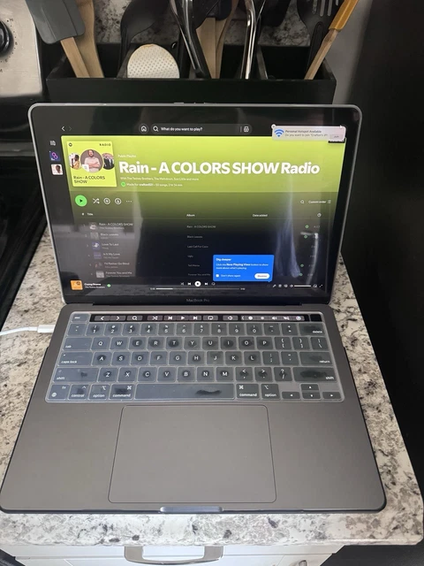 APPLE MACBOOK PRO 13.3