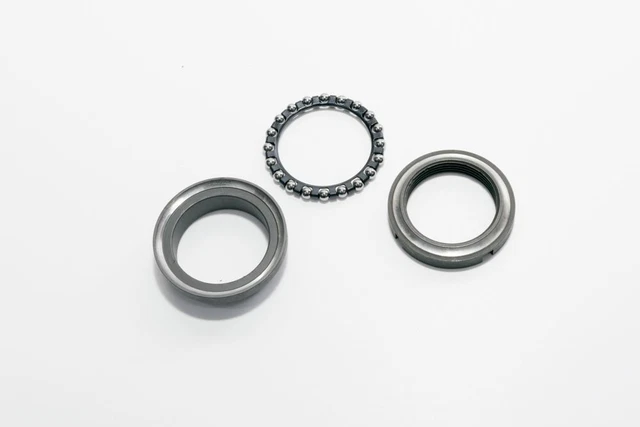 65069345 - Kit Cuscinetti Forcella Serie Sterzo Superiori Originale Piaggio V...