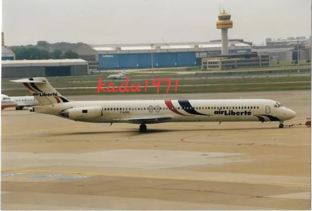 N82) Foto - McDonnell Douglas MD-83. Liberte. Airliner. Flugzeug, Aircraft. 1998