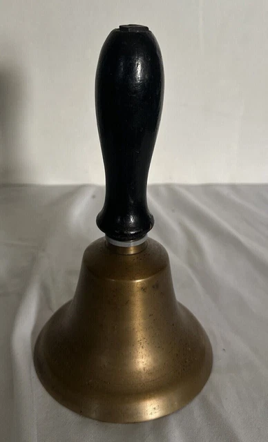 Vintage 7" latón y madera campana de mano del maestro campana de escritorio...