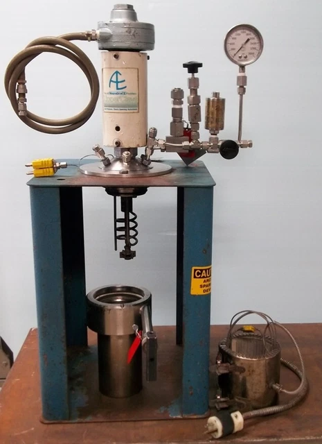 Autoclave Engineers 500 Ml Stirring Pressure Reactor Zipper Clave Stand Mounted