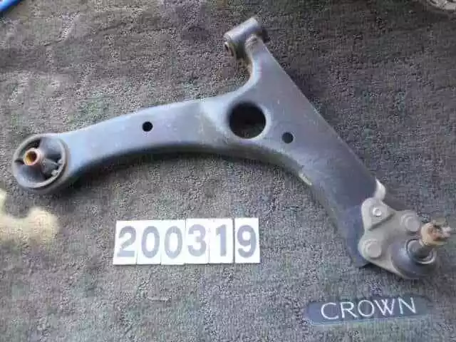 TOYOTA Wish 2012 Front Right Lower Control Arm 4806813010 [Used] [PA66923970]
