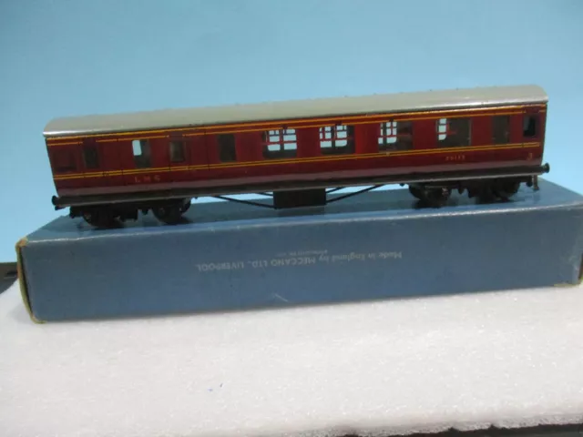 Hornby Dublo   3 Rail  D3/32016  Lms  Maroon Brake 3Rd Coach.  Good Boxed