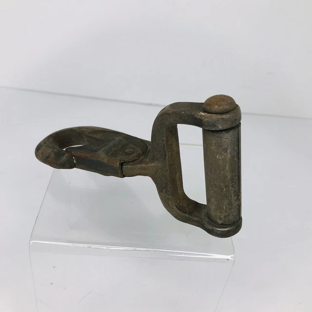 Vintage / Antique Carabiner Snap Hook Winch Roller Tie Down Strapping 4
