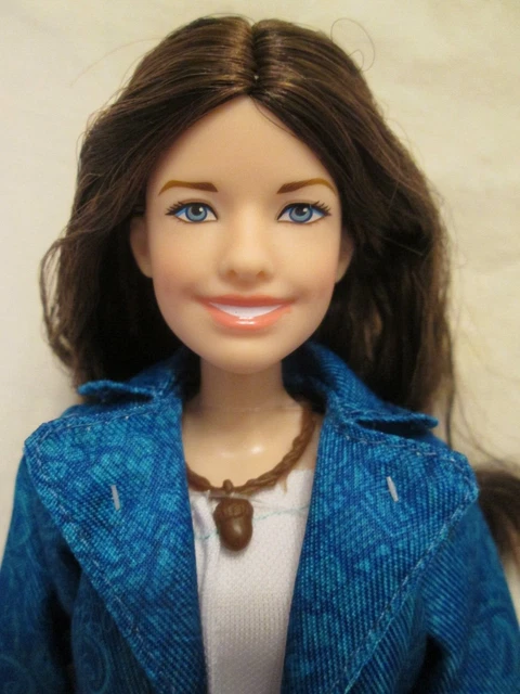 Disney Peter Pan and Wendy Live Action Movie Ever Anderson Doll Dressed Jointed