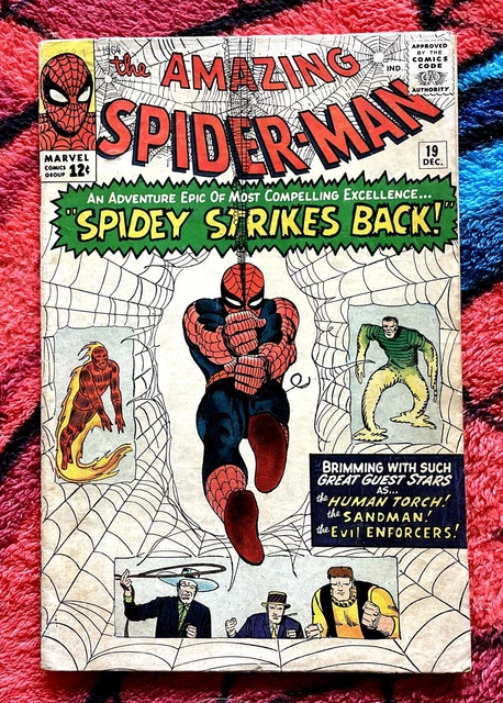 The Amazing Spider-Man #19-Spidey Strikes Back!   5.0